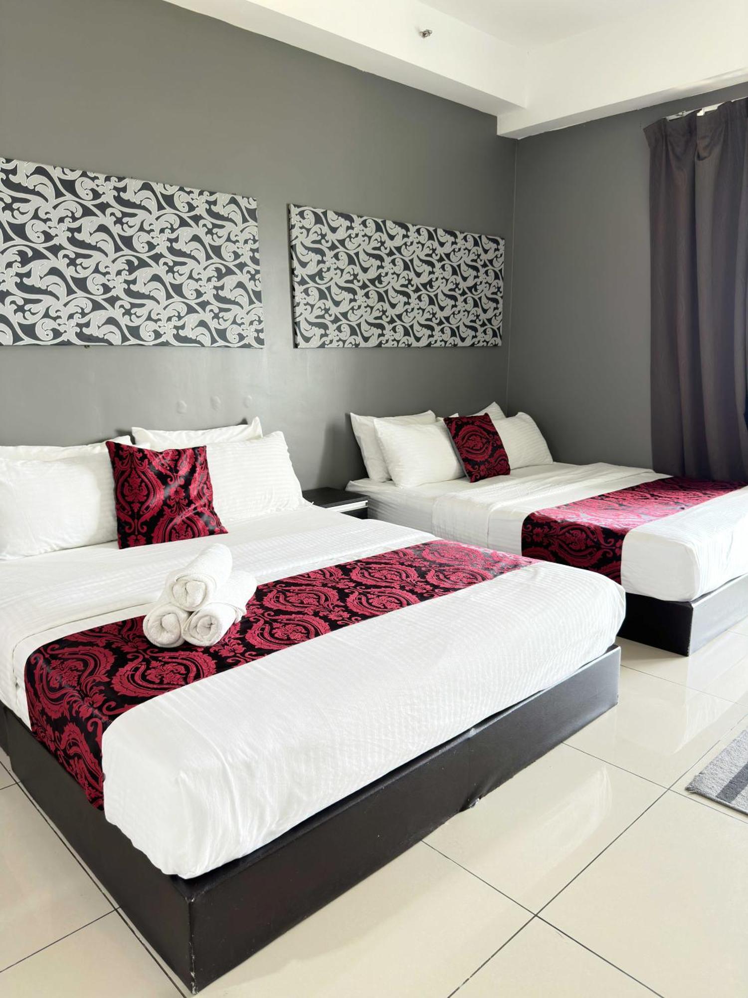 Cahaya Qaira Homestay @ D'Perdana Κότα Μπάρου Εξωτερικό φωτογραφία
