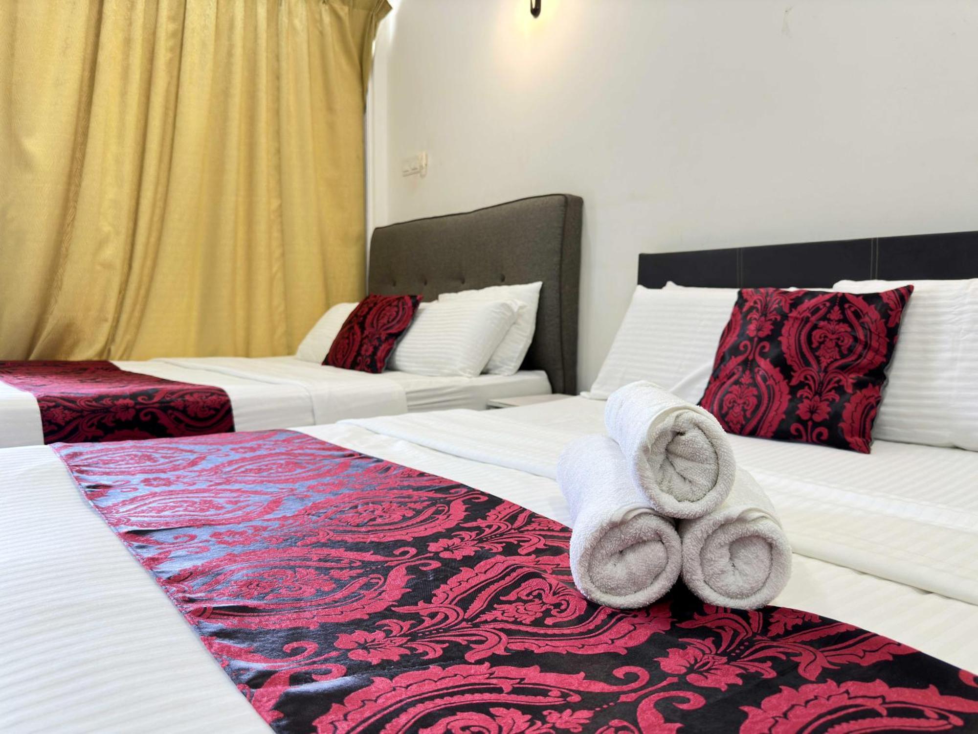 Cahaya Qaira Homestay @ D'Perdana Κότα Μπάρου Εξωτερικό φωτογραφία