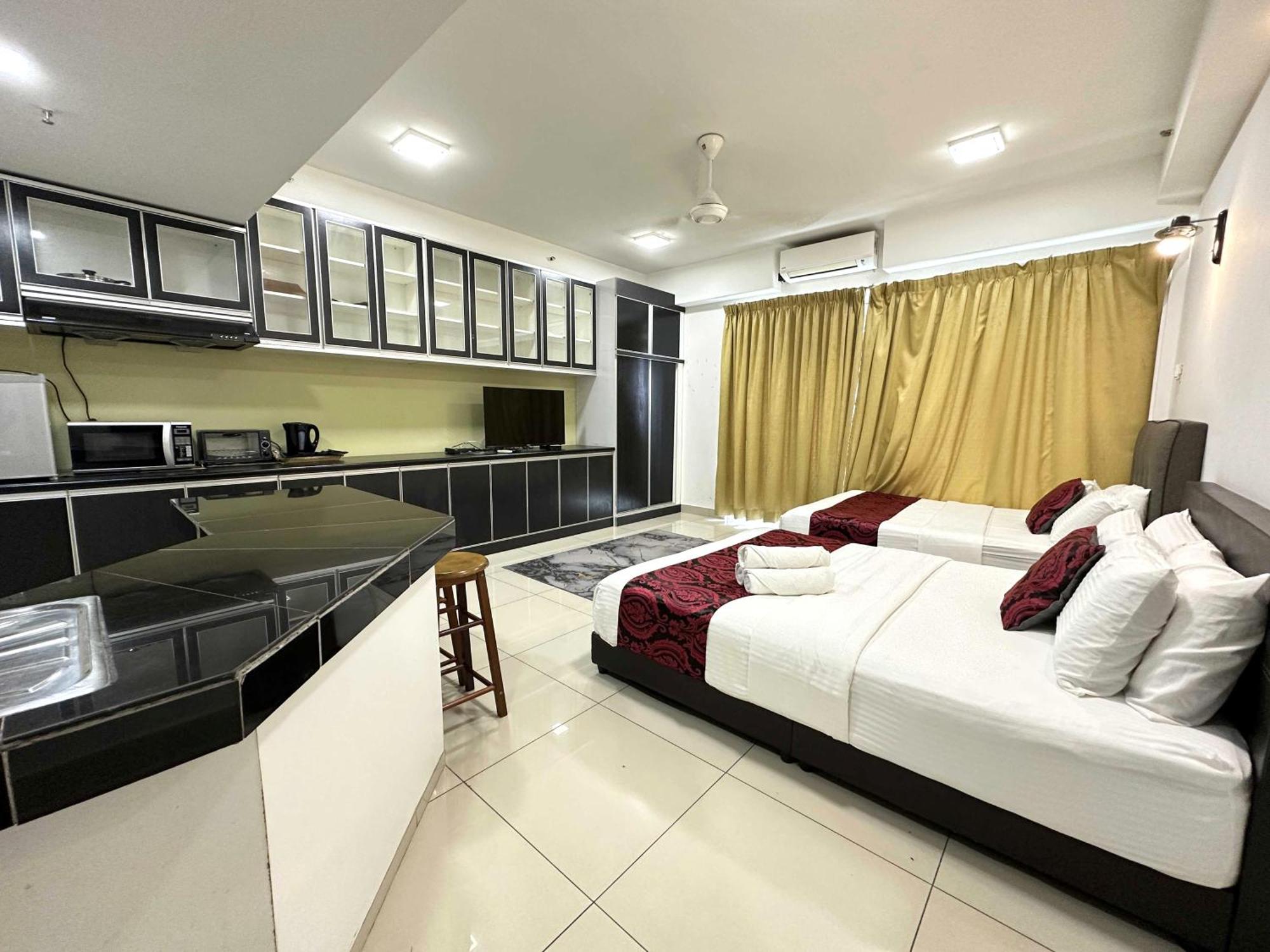Cahaya Qaira Homestay @ D'Perdana Κότα Μπάρου Εξωτερικό φωτογραφία